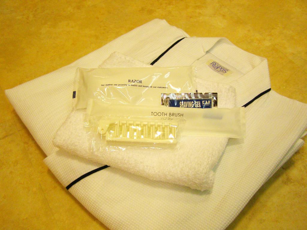 Resort Capsule Sakuragicho Yokohama  Eksteriør billede
